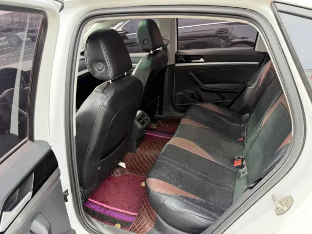 Volkswagen Lavida 2023 280TSI DSG Starlight Comfort Edition — Фото автомобиля 10