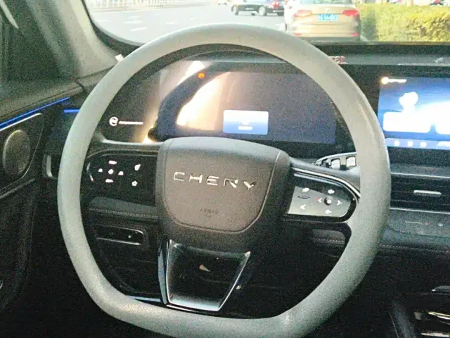 Chery Tiggo 8 PRO EV — Фото автомобиля 15