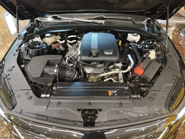 Cadillac CT5 — Фото автомобиля 19