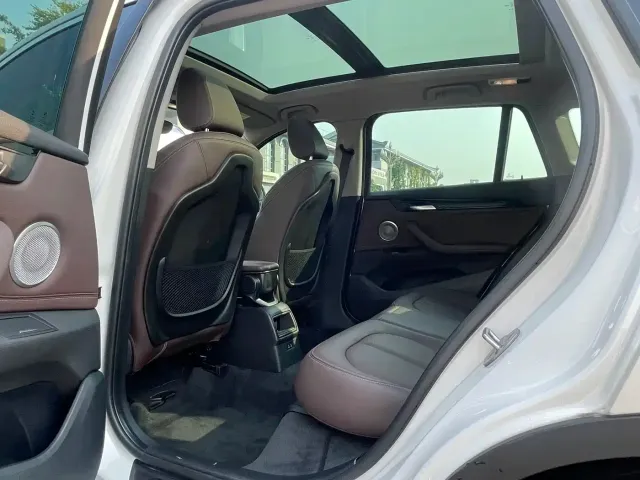 BMW BMW X1 2022 sDrive20Li Fashion — Фото автомобиля 7