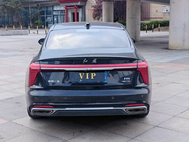 Hongqi H5 — Фото автомобиля 5