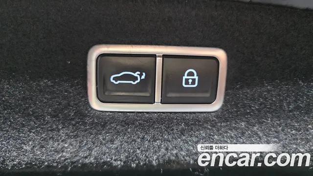 Genesis G90 Бензин 3.5 турбо AWD — Фото автомобиля 20
