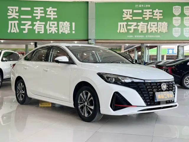Changan Eado — Фото автомобиля 3