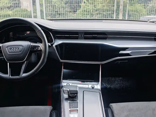 Audi A6L — Фото автомобиля 9