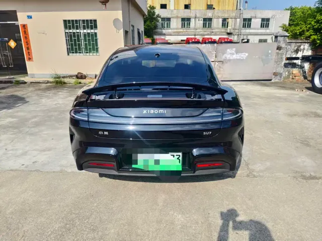 Xiaomi SU7 — Фото автомобиля 6