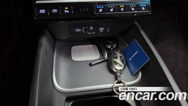 Hyundai Grandeur Grandeur (GN7) 2.5 Бензин 2WD — Фото автомобиля 6