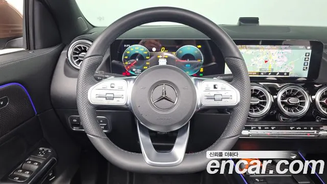 Mercedes-Benz EQA — Фото автомобиля 13