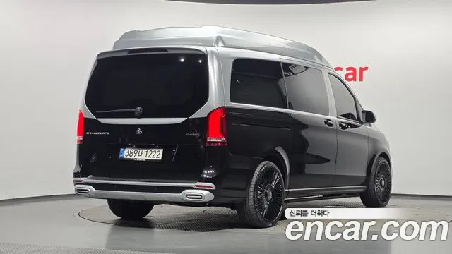 Mercedes-Benz V-Class — Фото автомобиля 2