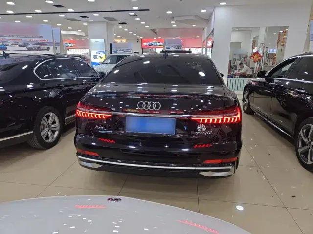 Audi A6L — Фото автомобиля 8
