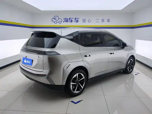 GAC Aion Y — Фото автомобиля 3