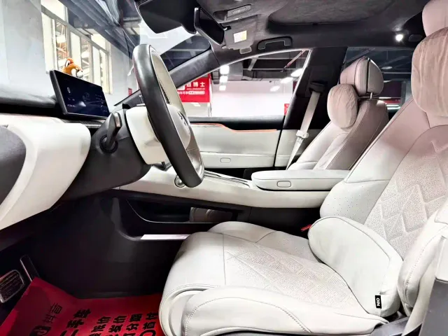 Nio ET7 — Фото автомобиля 7