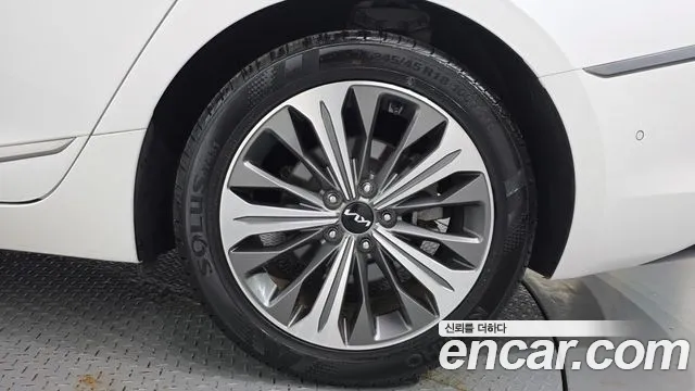 Kia K8 2.5 Бензин 2WD — Фото автомобиля 18