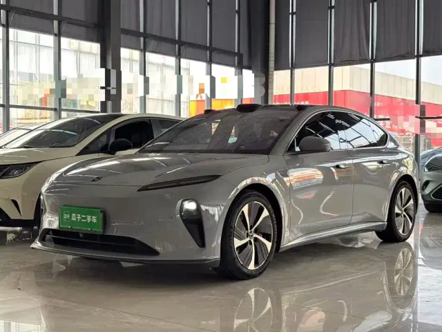 Фотография автомобиля — Nio ET5