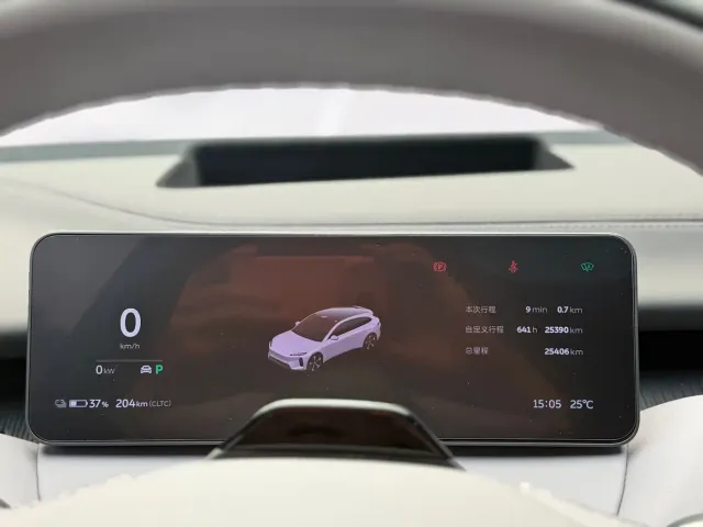 Nio ET5 Touring — Фото автомобиля 4