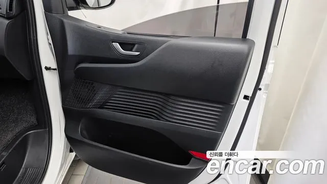 Hyundai Staria — Фото автомобиля 14
