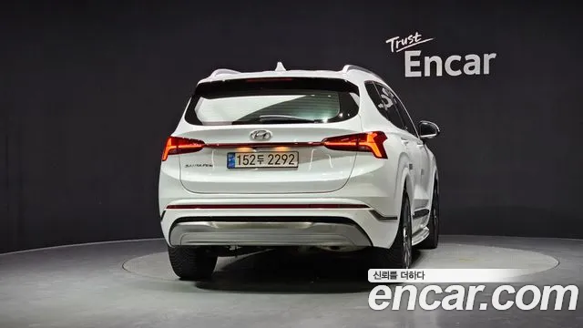 Hyundai Santafe Новый Santa Fe Бензин 2.5T 2WD — Фото автомобиля 4