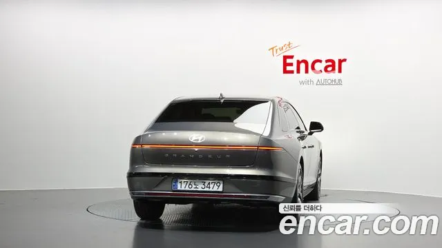 Hyundai Grandeur GN7 — Фото автомобиля 4