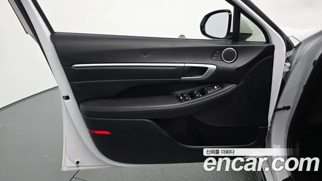 Hyundai Sonata Sonata Edge(DN8) 2.0 LPG(Для проката) — Фото автомобиля 22