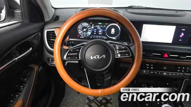 Kia Seltos New — Фото автомобиля 19
