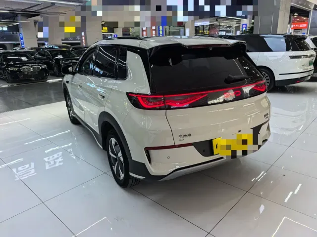 BYD Sealion 05 EV — Фото автомобиля 18