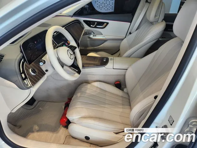 Mercedes-Benz E-Class E-класс W214 E300 4MATIC Exclusive — Фото автомобиля 16