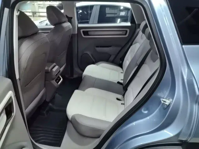 Geely ICON — Фото автомобиля 16