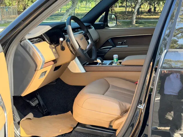 Land Rover Range Rover — Фото автомобиля 4