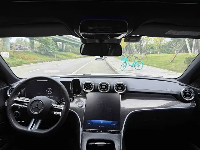 Mercedes-Benz C-Class — Фото автомобиля 6