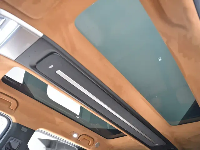 iCAR V27 — Фото автомобиля 18