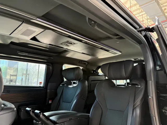 Toyota Alphard — Фото автомобиля 11