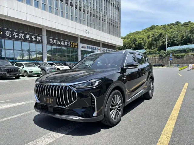 Jetour X70 Plus — Фото автомобиля 2