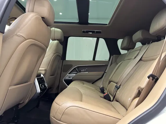Land Rover Range Rover — Фото автомобиля 9