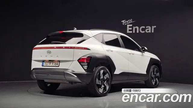 Hyundai Kona SX2 — Фото автомобиля 2