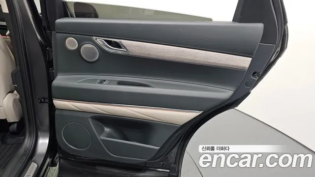 Genesis GV80 — Фото автомобиля 14