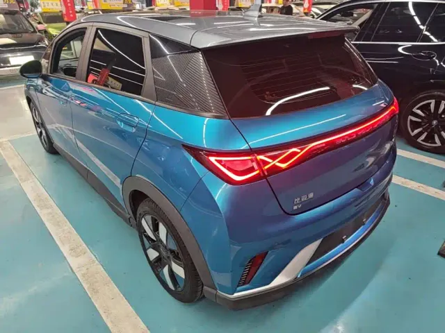 BYD Dolphin — Фото автомобиля 4