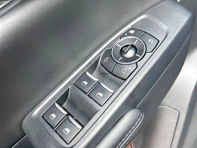 Ford Ranger — Фото автомобиля 17
