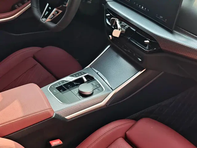 BMW 3 Series — Фото автомобиля 13