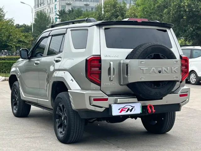 Tank Tank 400 New Energy 2023 Hi4-T Super Edition — Фото автомобиля 15