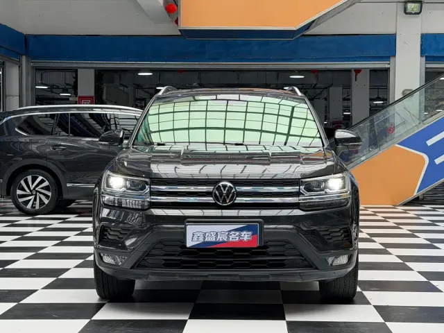 Volkswagen Tharu — Фото автомобиля 2