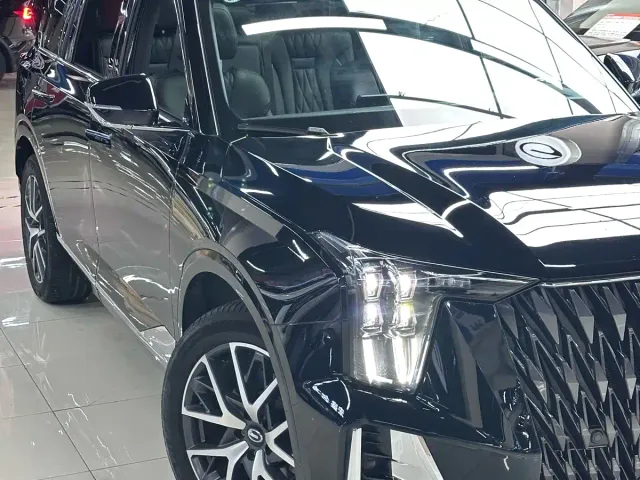 GAC Trumpchi GS8 — Фото автомобиля 6