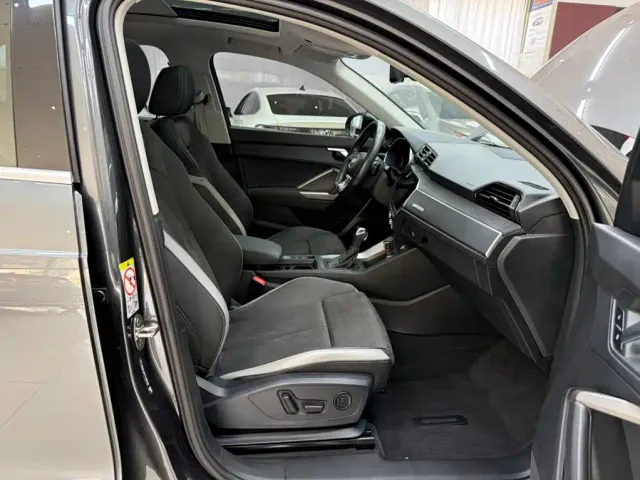 Audi Q3 — Фото автомобиля 21
