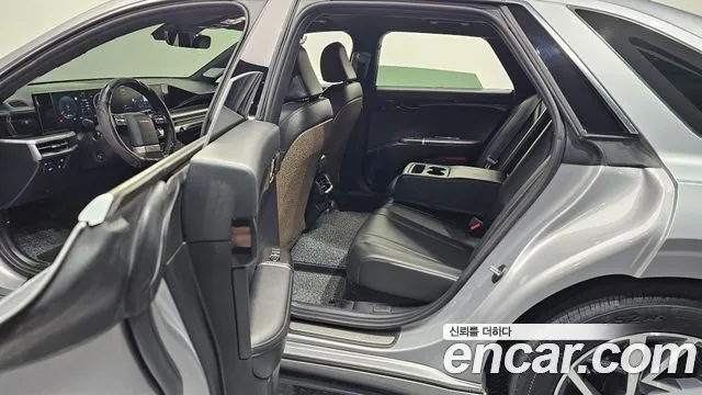 Hyundai Grandeur Grandeur (GN7) 3.5 LPG 2WD (Такси) — Фото автомобиля 26