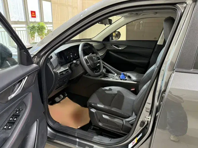 Changan CS35 Plus — Фото автомобиля 17