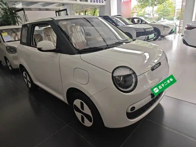 Changan Lumin — Фото автомобиля 3
