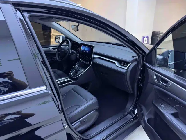 Haval M6 — Фото автомобиля 11