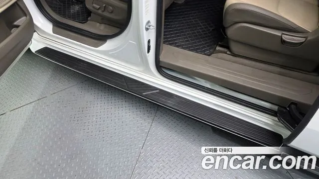 Kia Carnival 4th Gen — Фото автомобиля 27