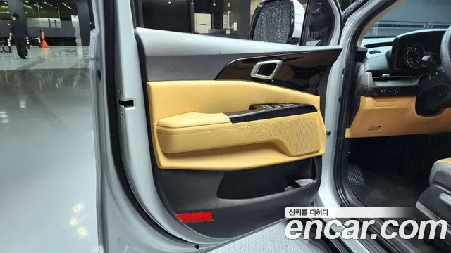 Kia Canival Carnival 4 поколение Бензин 11 мест Prestige — Фото автомобиля 23