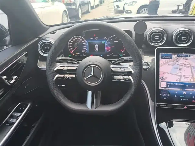 Mercedes-Benz C-Class — Фото автомобиля 10