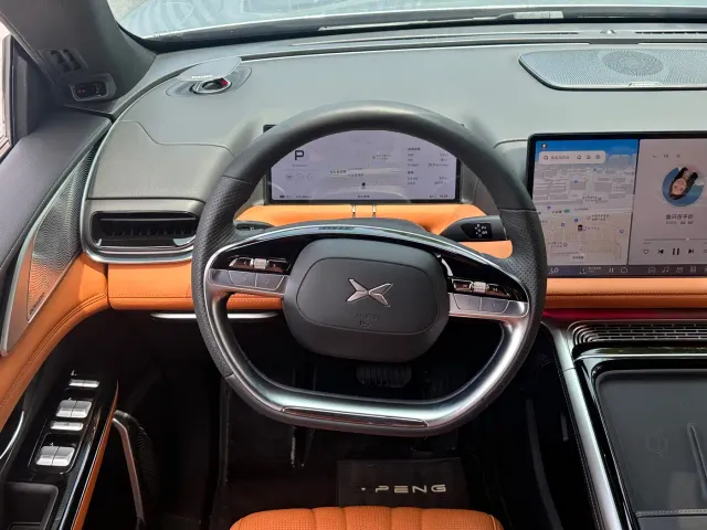 Xpeng G9 — Фото автомобиля 15