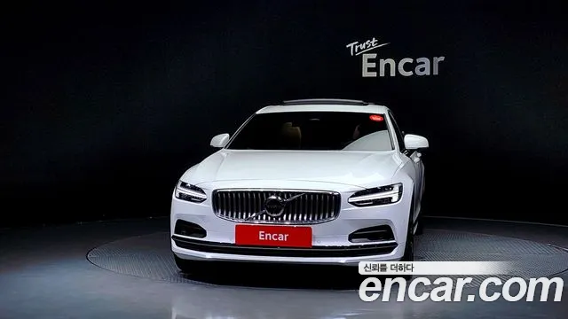 Вольво S90 — Фото автомобиля 3